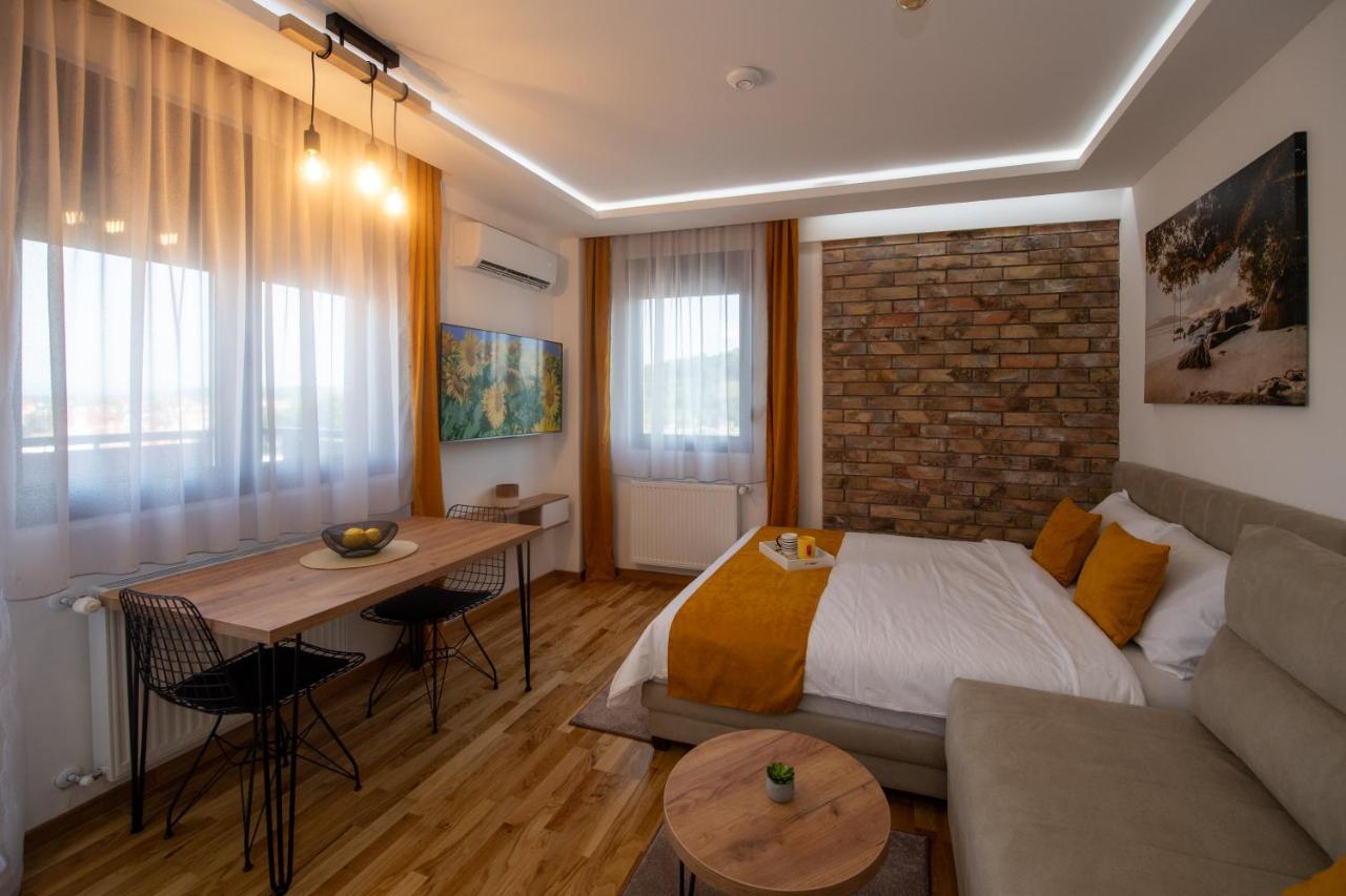 Lux Apartman Sunce Jagodina Exterior foto